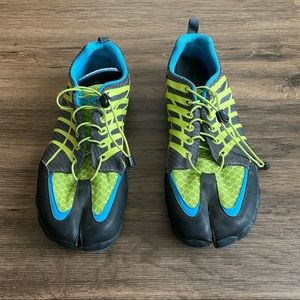 Zem - No-tie Toe Shoes - Sz 10